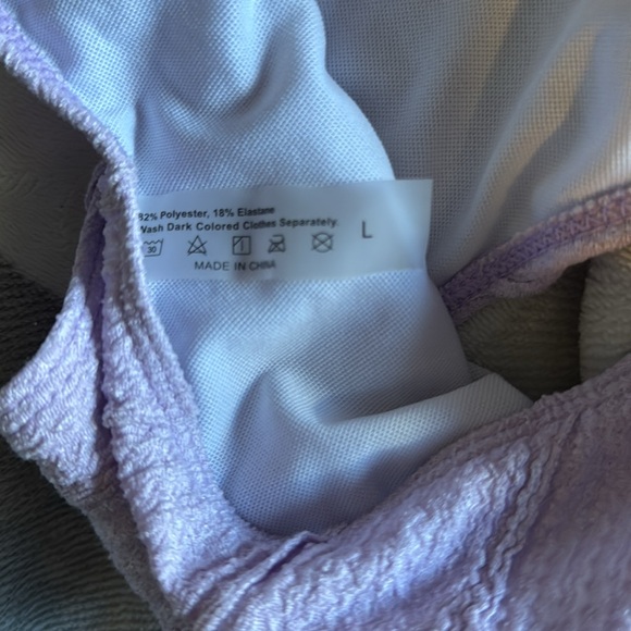 size L SHEIN bikini - Picture 3 of 3